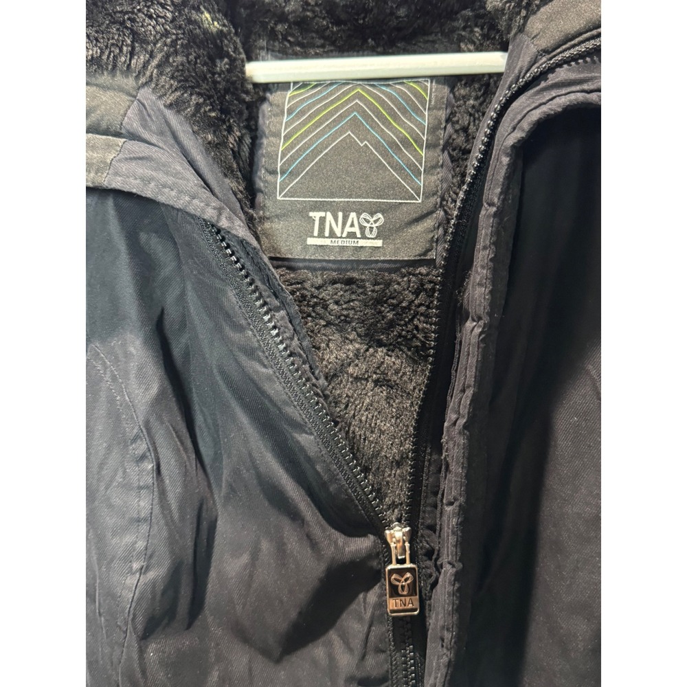 TNA Aritzia Black Parka Faux Fur Lined Hooded Winter Coat Jacket M NYT3-5031 - Picture 2 of 5
